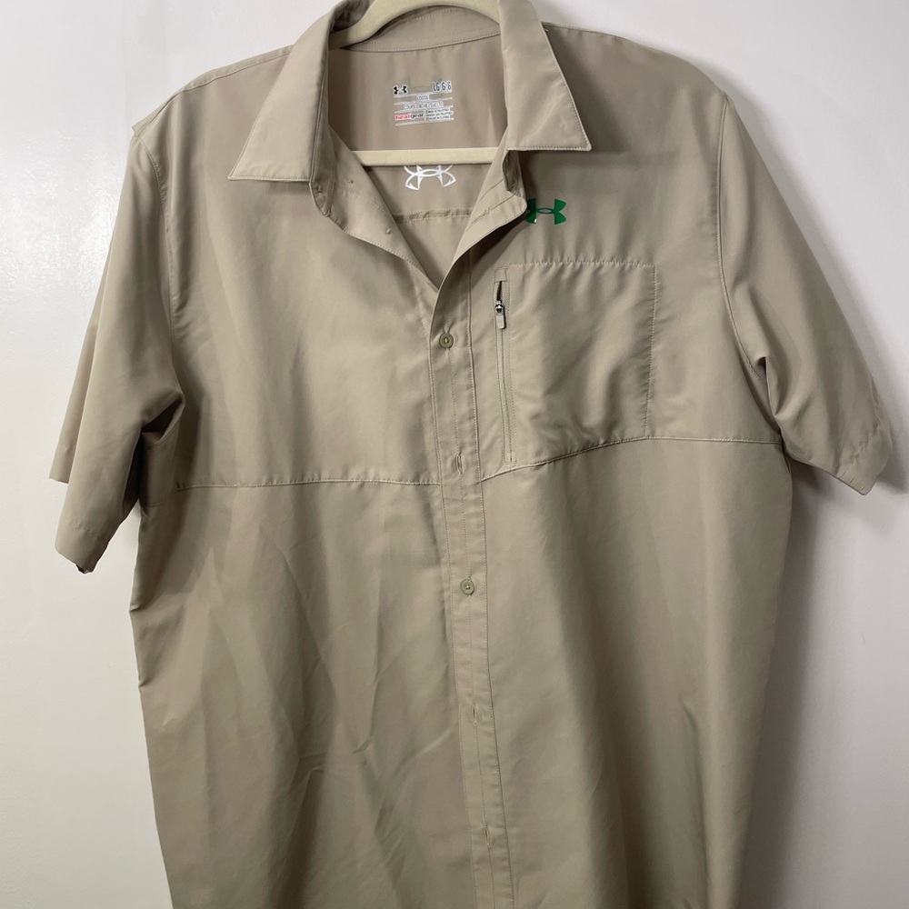 Under Armour Men's Tan Short Sleeve Shirt